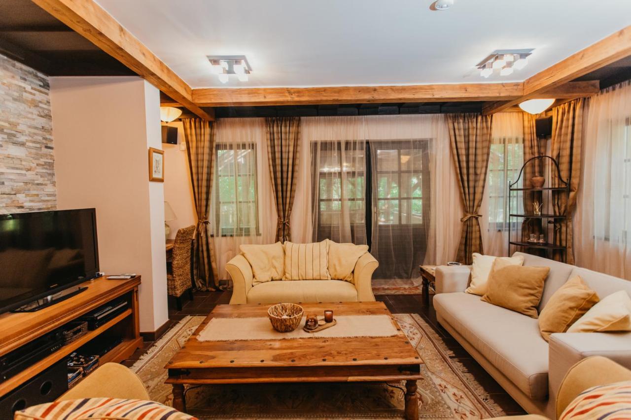 Forest House Palić エクステリア 写真