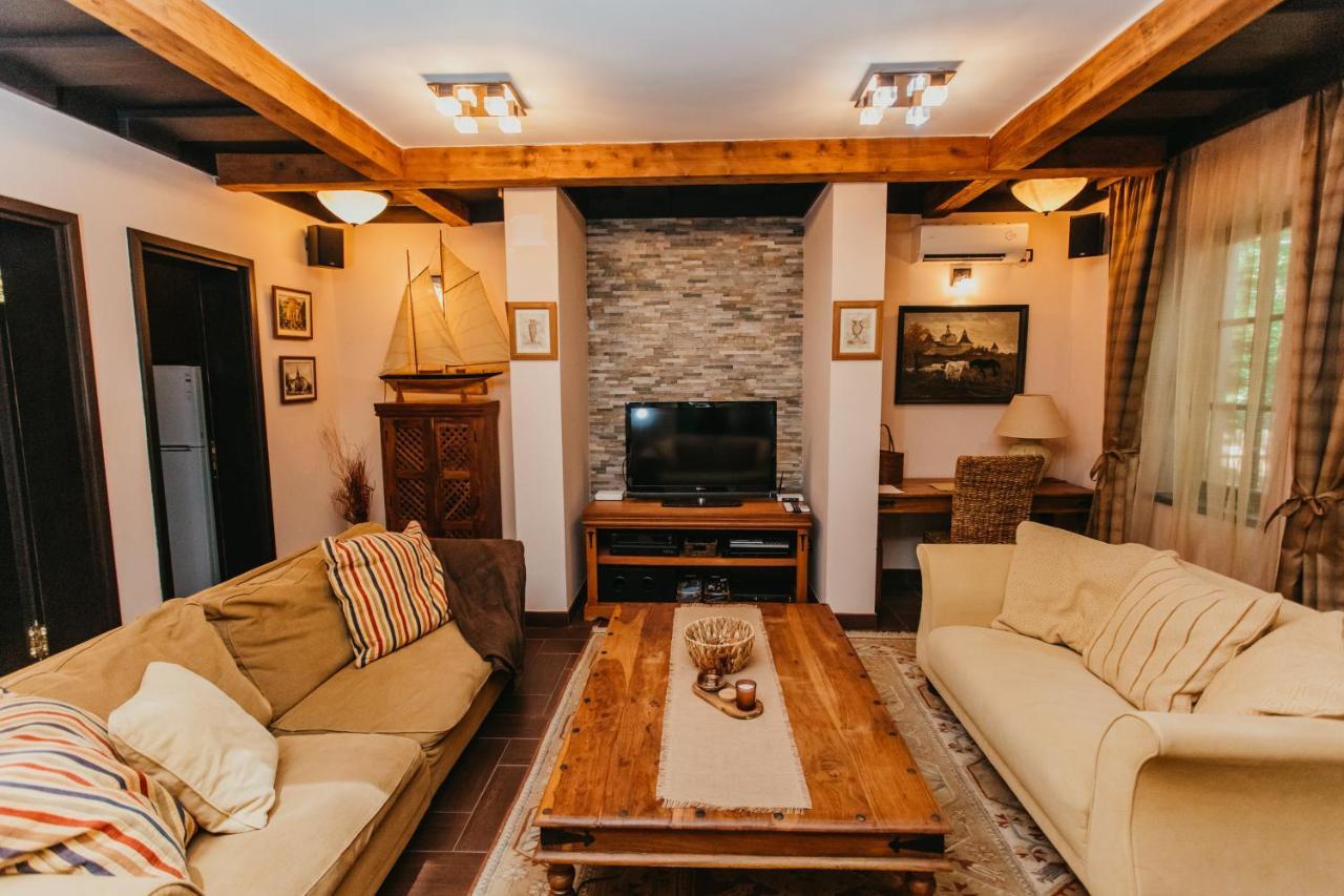 Forest House Palić エクステリア 写真